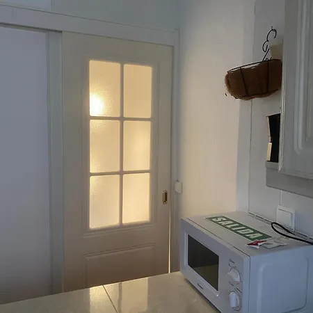 Apartment Turistico Cuatro Caminos *