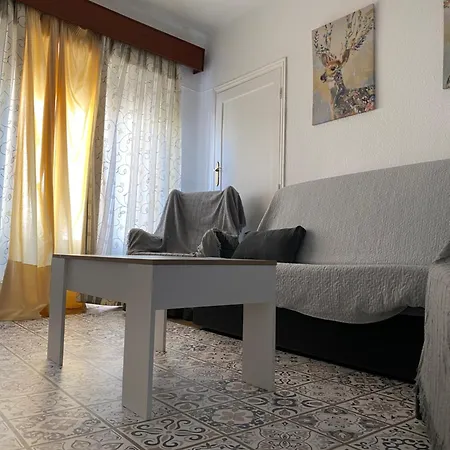 Apartamento Turistico Cuatro Caminos
